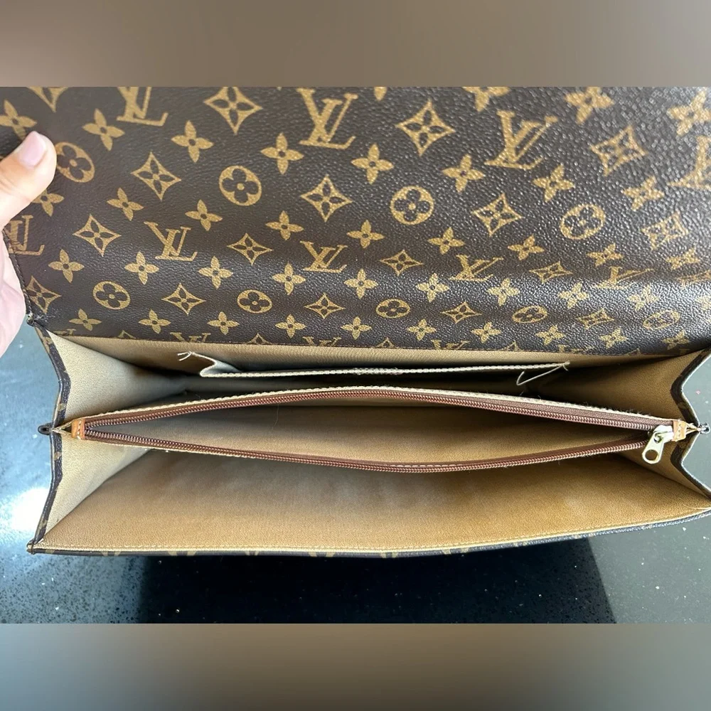 Vintage AUTHENTIC Louis Vuitton Briefcase